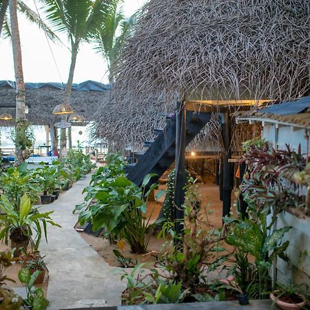 Oynise Beach Cabin Galle Εξωτερικό φωτογραφία