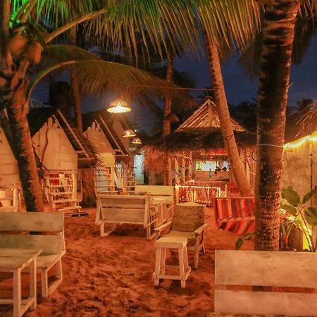 Oynise Beach Cabin Galle Εξωτερικό φωτογραφία