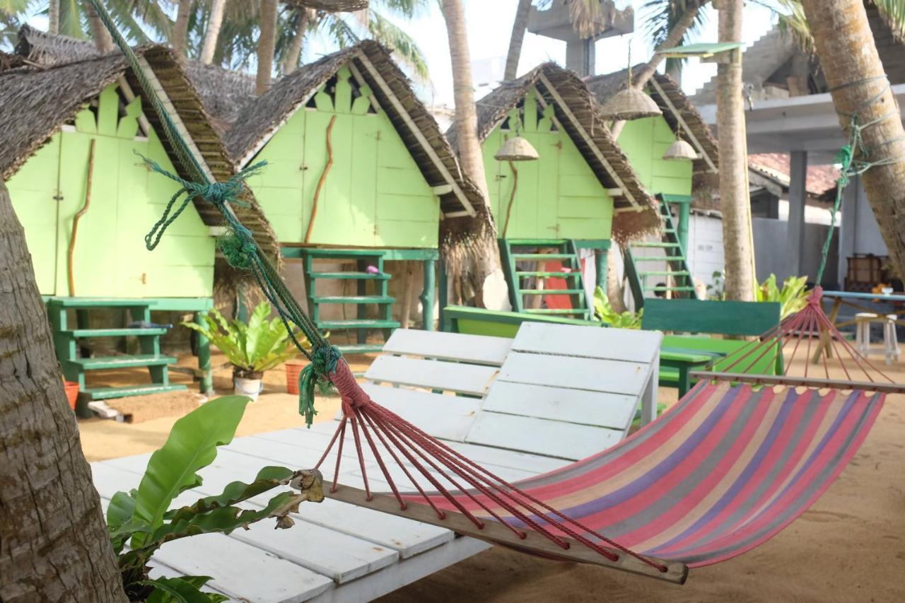 Oynise Beach Cabin Galle Εξωτερικό φωτογραφία