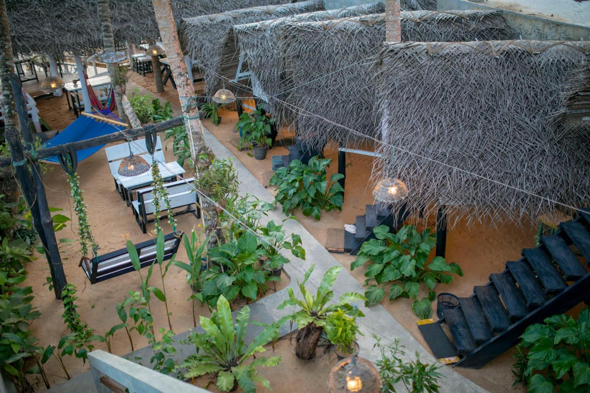 Oynise Beach Cabin Galle Εξωτερικό φωτογραφία
