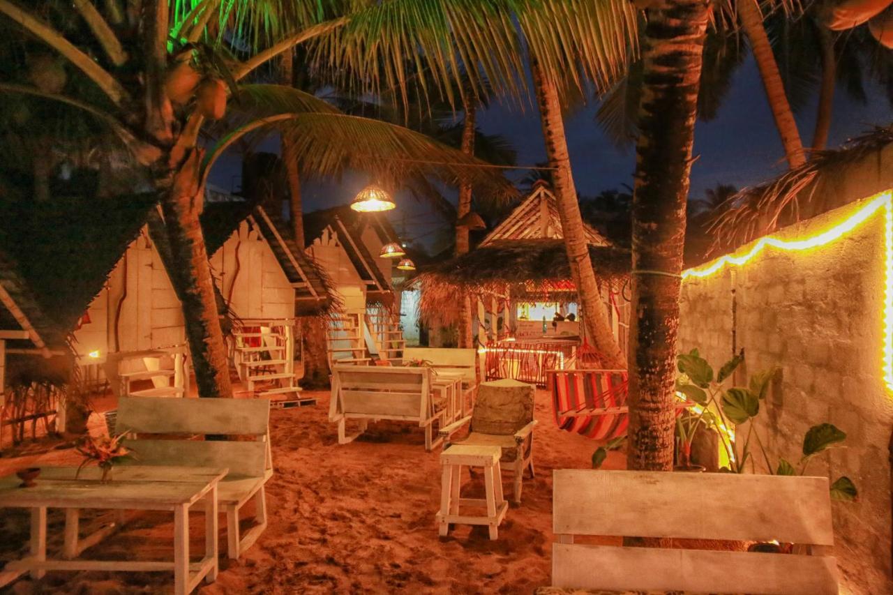 Oynise Beach Cabin Galle Εξωτερικό φωτογραφία