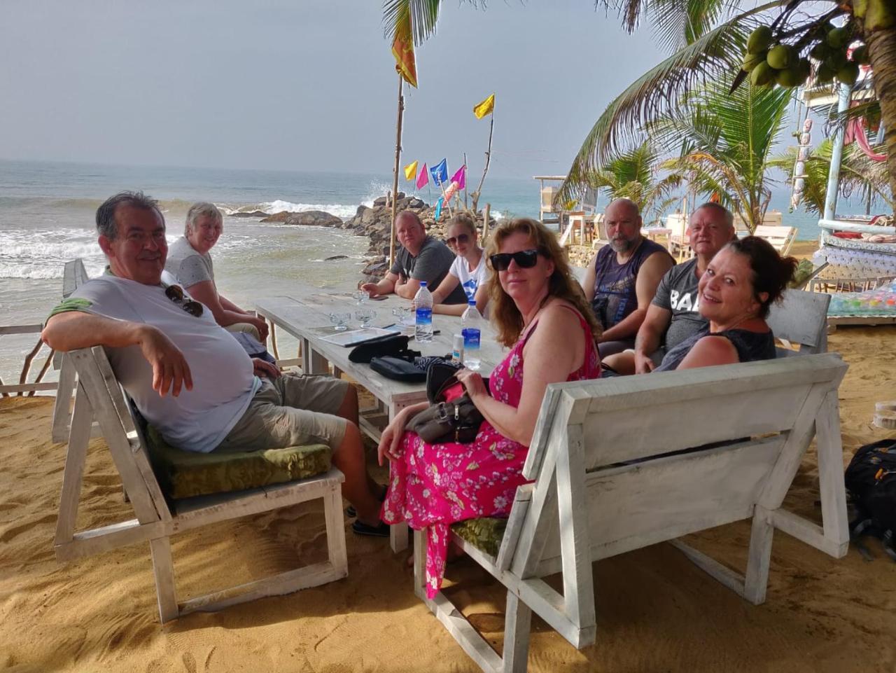 Oynise Beach Cabin Galle Εξωτερικό φωτογραφία