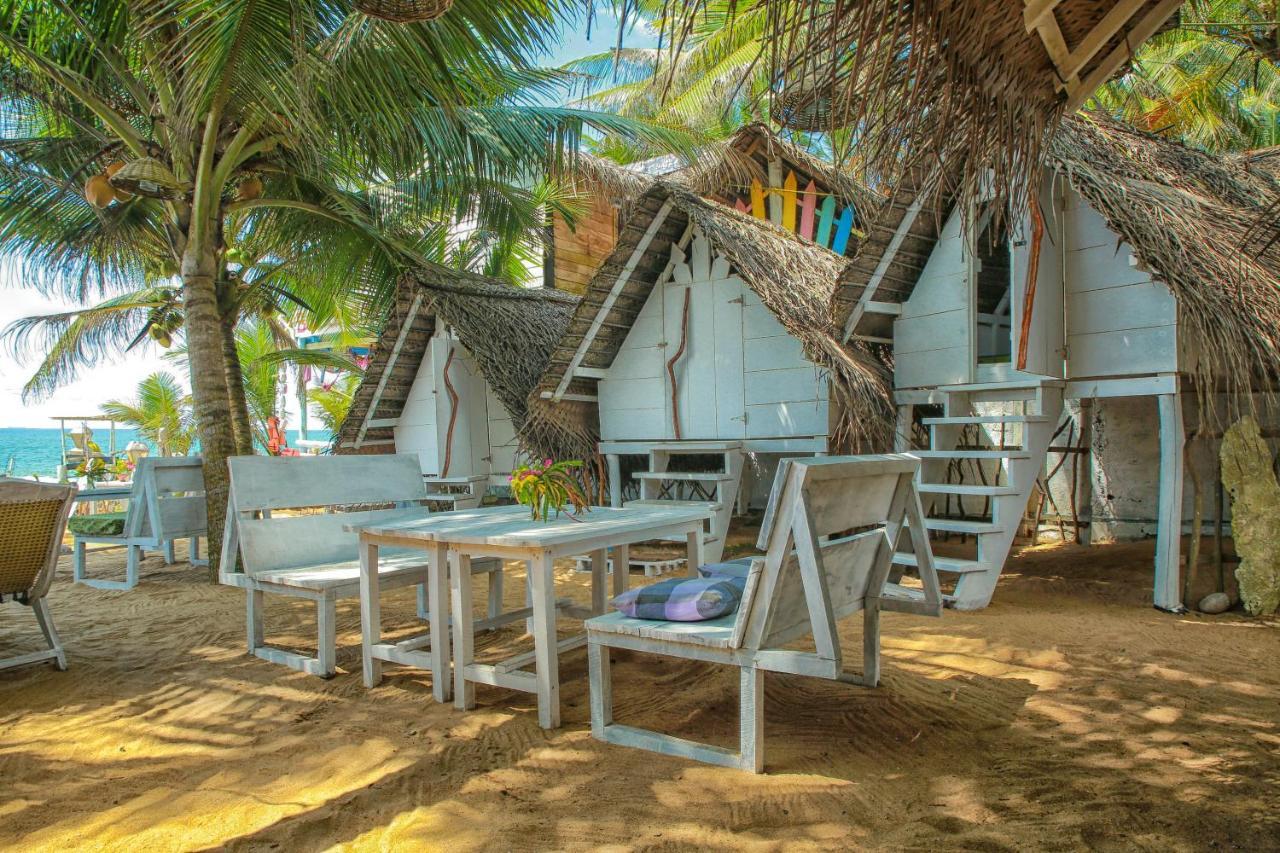 Oynise Beach Cabin Galle Εξωτερικό φωτογραφία